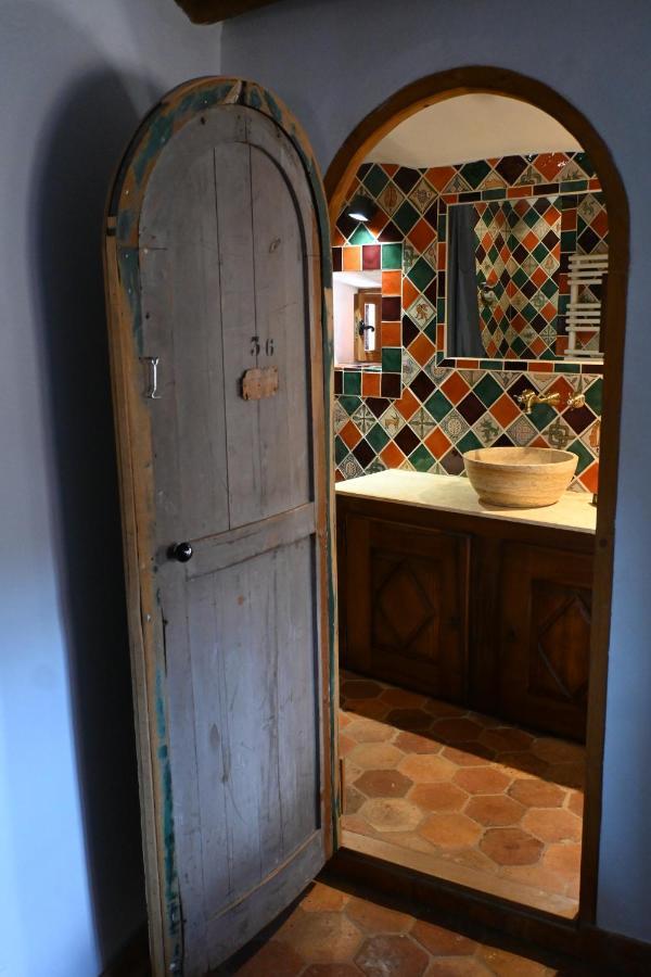 Maison Porte Heureuse Roussillon en Isere Екстериор снимка