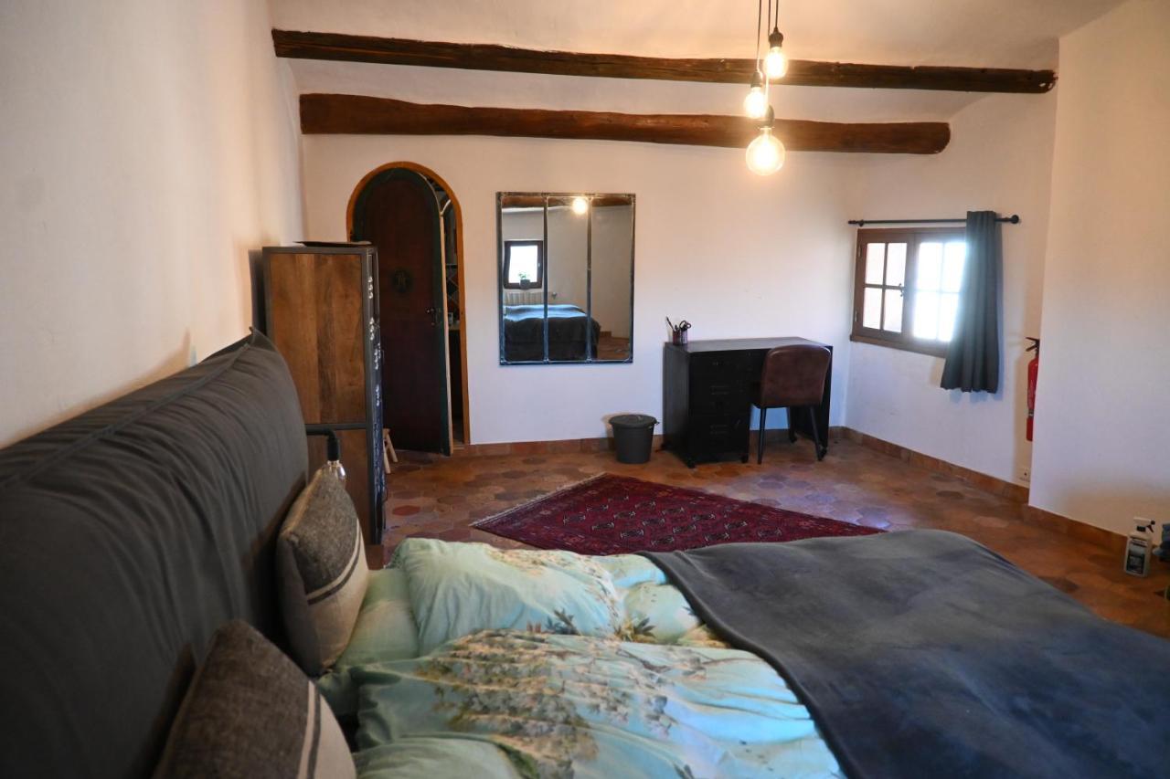 Maison Porte Heureuse Roussillon en Isere Екстериор снимка